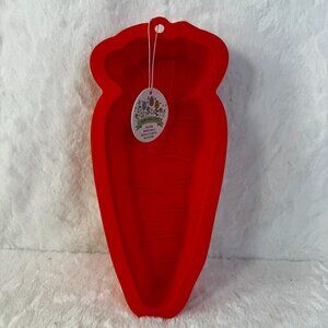 Carrot-Shaped Silicone Baking Mold Bunny Boulevard Easter